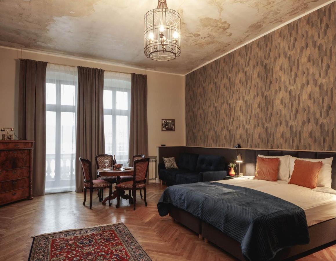 Apartamenty Piotrkowska 82 By Good Time Lodz  Ngoại thất bức ảnh